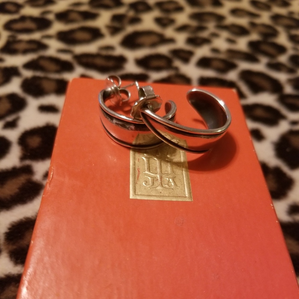 James Avery *Retired* Silver earrings